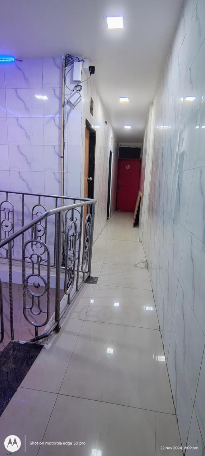Hotel Om Sai Palace - Mumbai — Photos 2